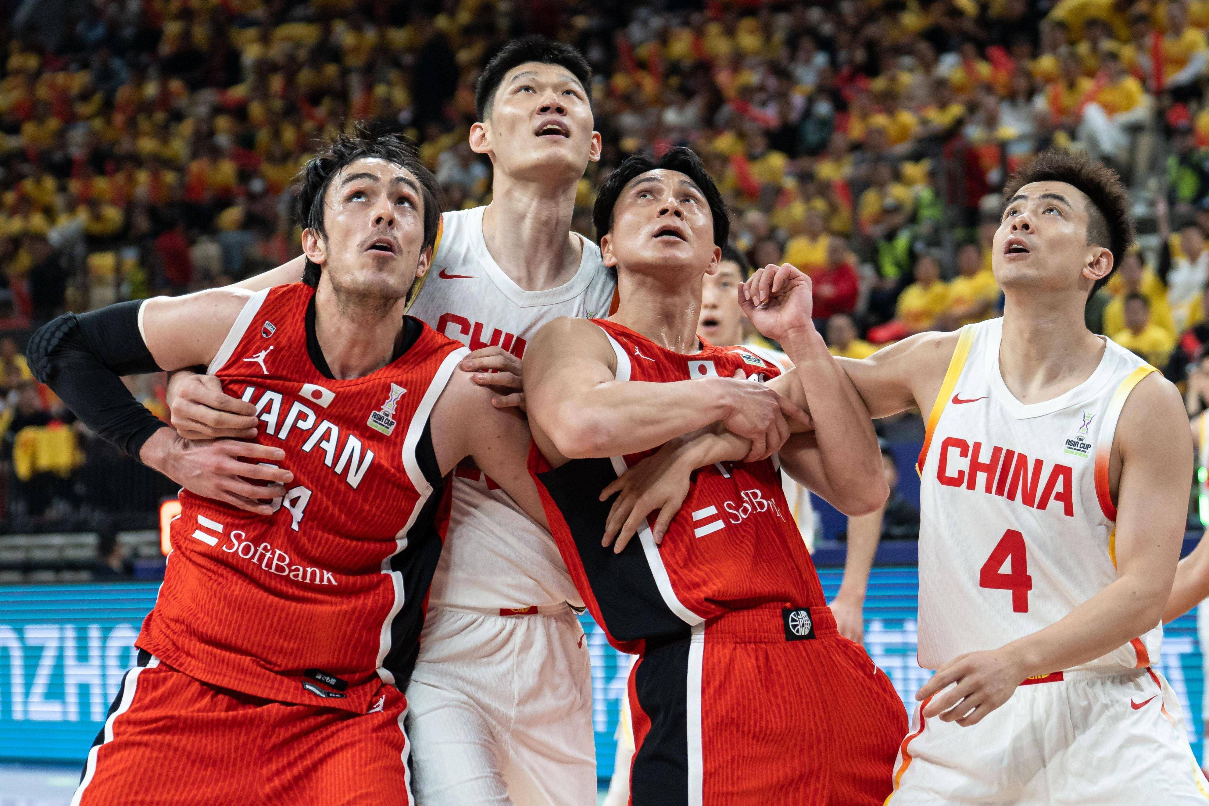 米兰体育下载-关于亚洲杯篮球锦标赛举办闭幕典礼,各队挥泪告别的信息