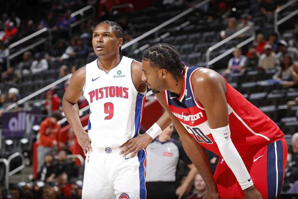 关于奇才惜败活塞，略伦茨连得20分的信息