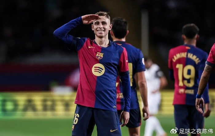 关于瓦伦西亚逼平巴萨，意外之战险胜对手的信息