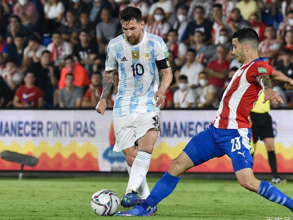 阿根廷队在比赛中表现出色，成功晋级半决赛的简单介绍