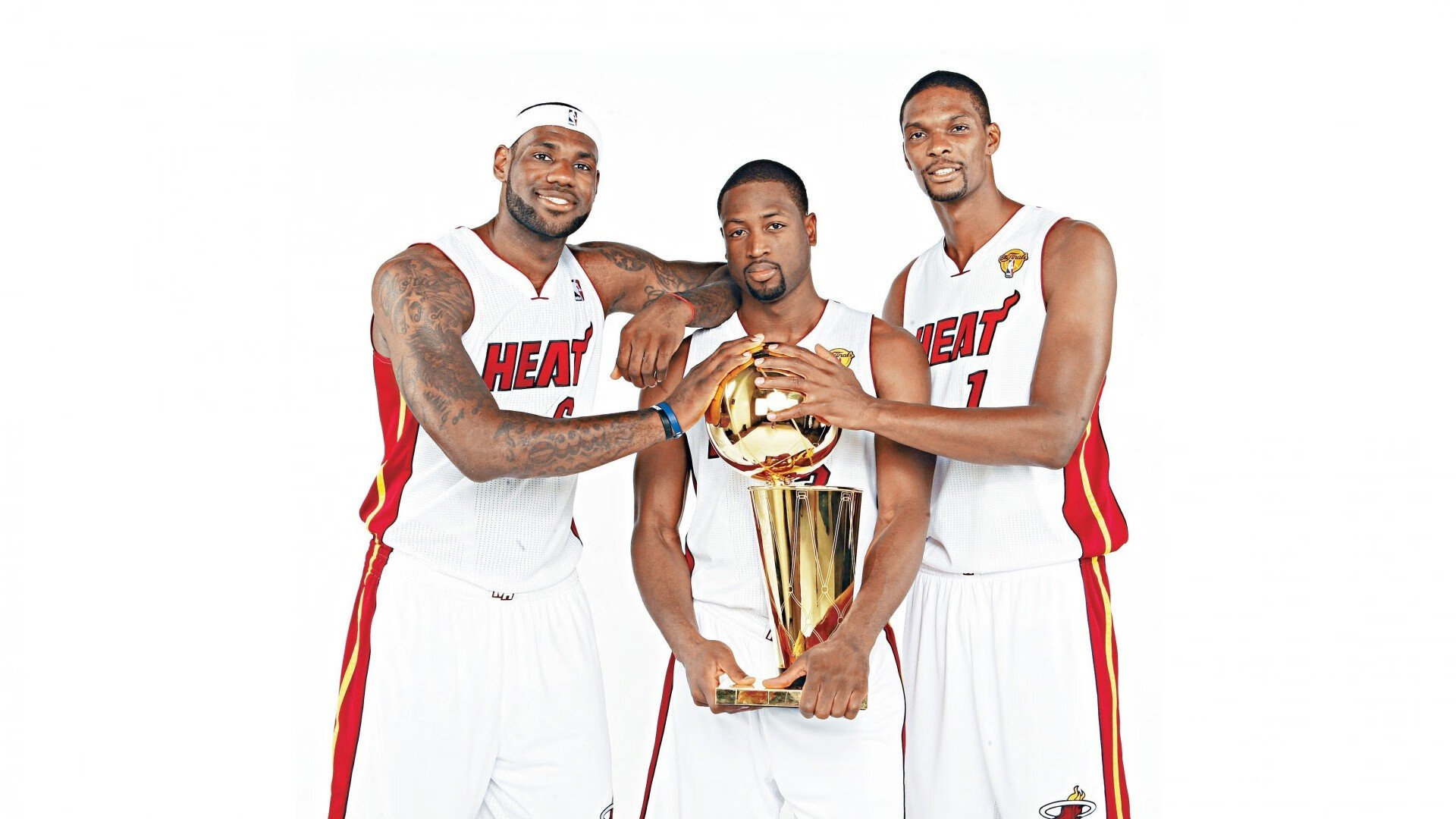 米兰体育app入口-西亚卡姆独舞广州之夜，广东队憾负活塞的战术启示