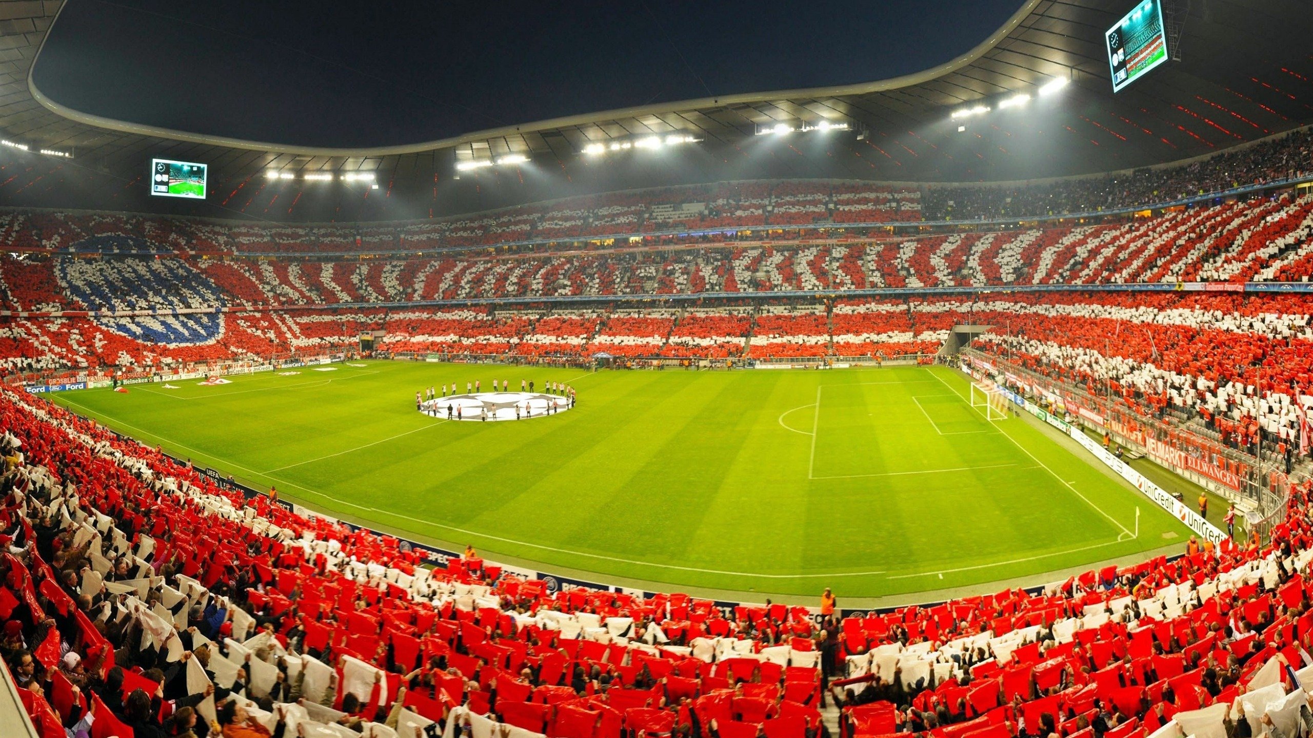 赛场双雄，NBA热火碾压步行者，意甲米切尔接管焦点战